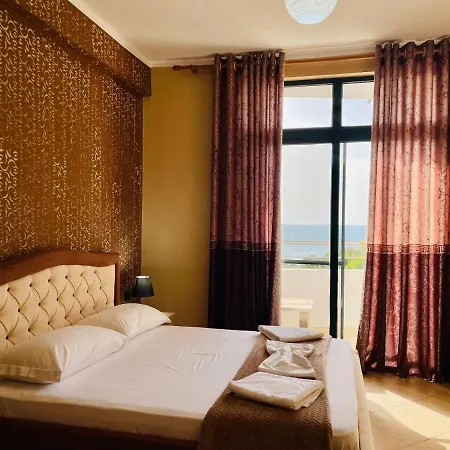 Vila3 ホテル Vlorë