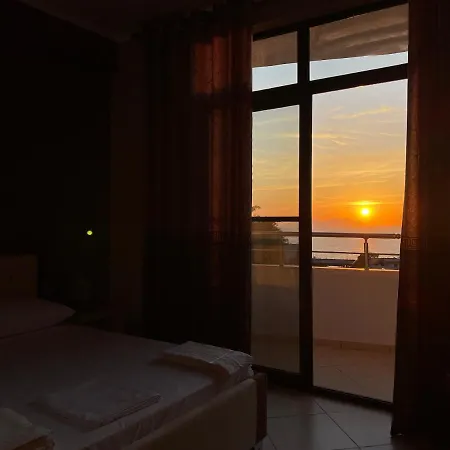 Vila3 ホテル Vlorë
