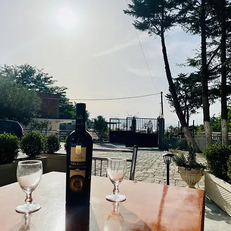 ホテル Vila3 Vlorë